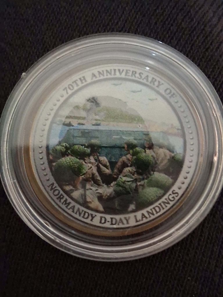 Luxe D-Day Muntenset (70 Jaar)–2x SRH UNC in Capsule, Postzegels en Munten, Ophalen of Verzenden, Frankrijk, Overige waardes, Setje