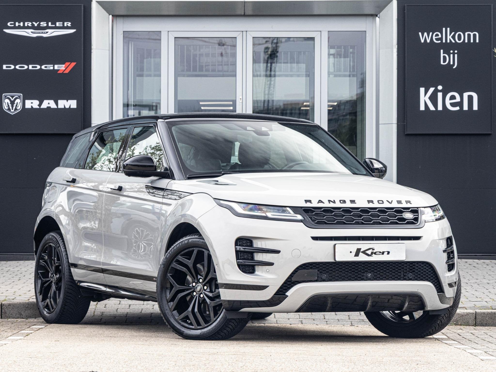 Land Rover Range Rover Evoque 1.5 P300e AWD R-Dynamic | Virt, Auto's, Automaat, 309 pk, 15 kWh, Bedrijf