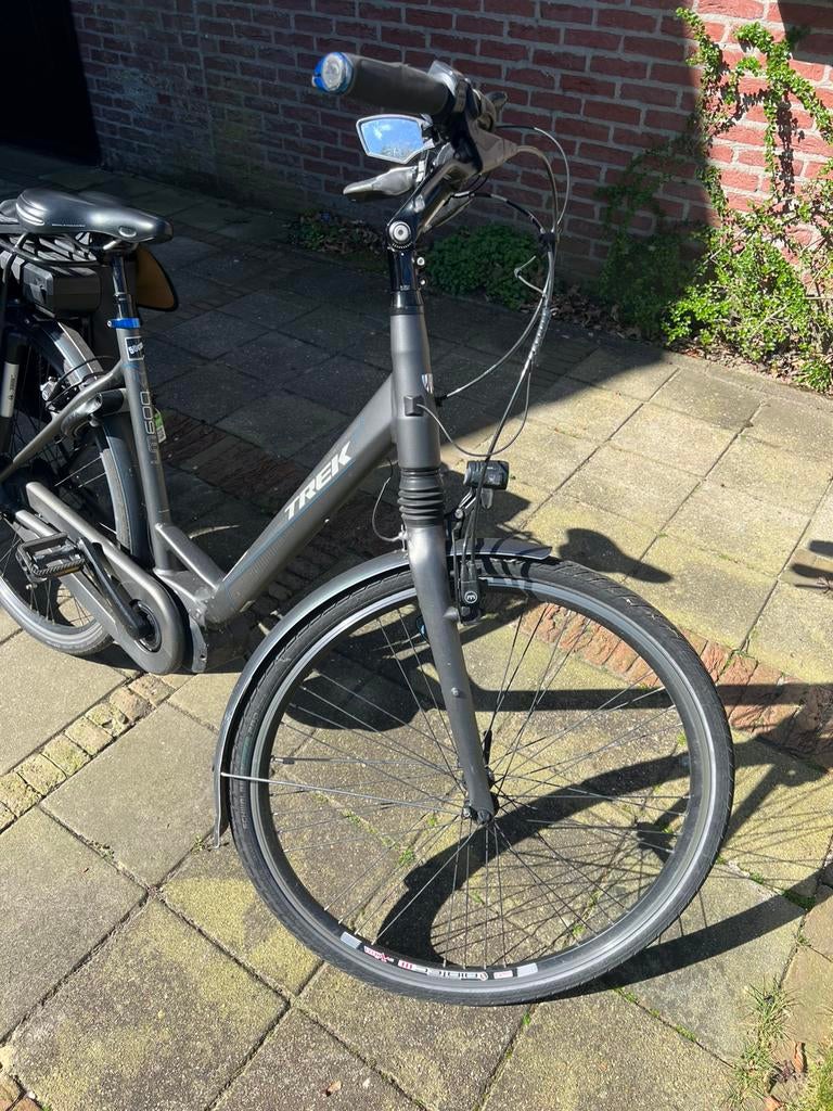 TREK LM600+, Fietsen en Brommers, Elektrische fietsen, 47 tot 51 cm, Ophalen, Zo goed als nieuw, Overige merken