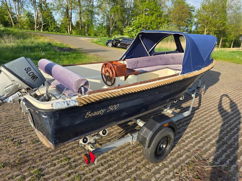 Mooie beauty 500 sloep met 9.9 pk honda en trailer, Watersport en Boten, Sloepen, Ophalen, Gebruikt, Trailer, Buitenboordmotor