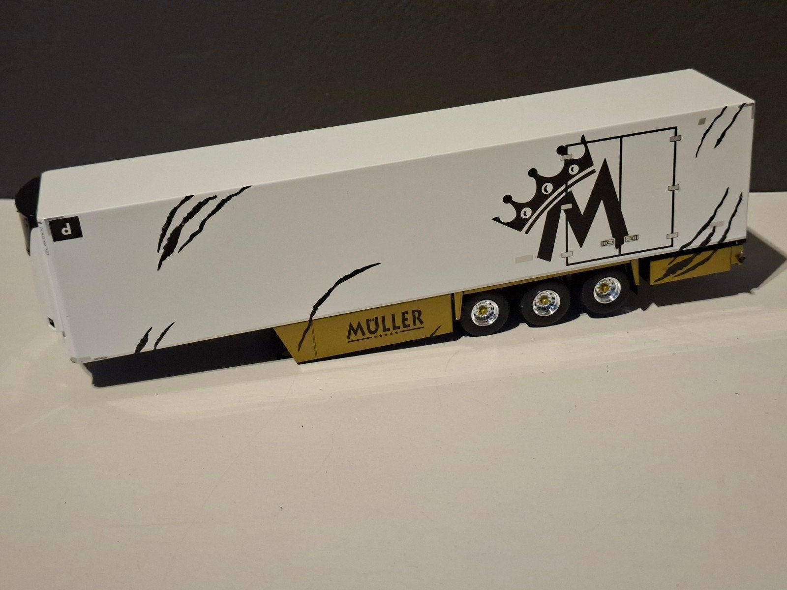 Tekno Golden commander Muller, Hobby en Vrije tijd, Modelauto's | 1:50, Ophalen of Verzenden, Gebruikt, Bus of Vrachtwagen, Tekno