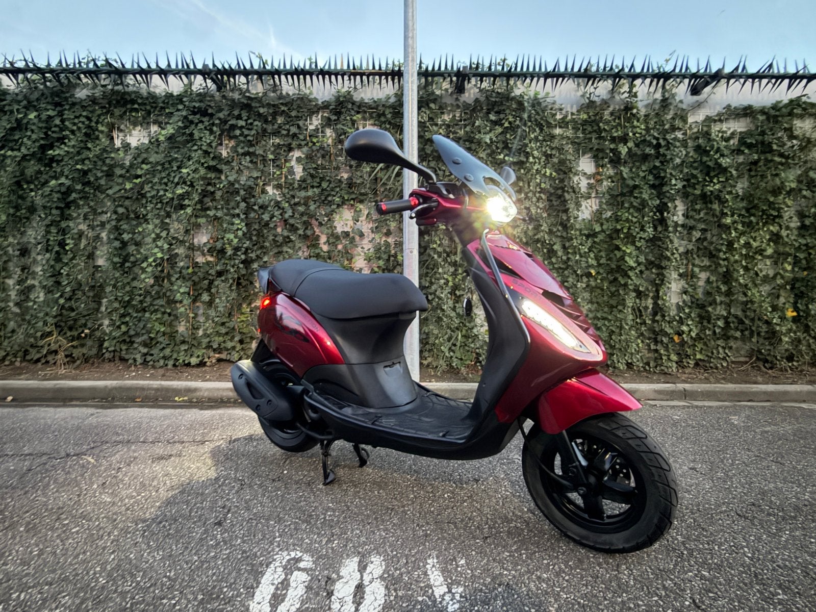 PIAGGIO ZIP IGET E4 80CC + BEGRENZER, Ophalen, Italie, Gebruikt, Piaggio