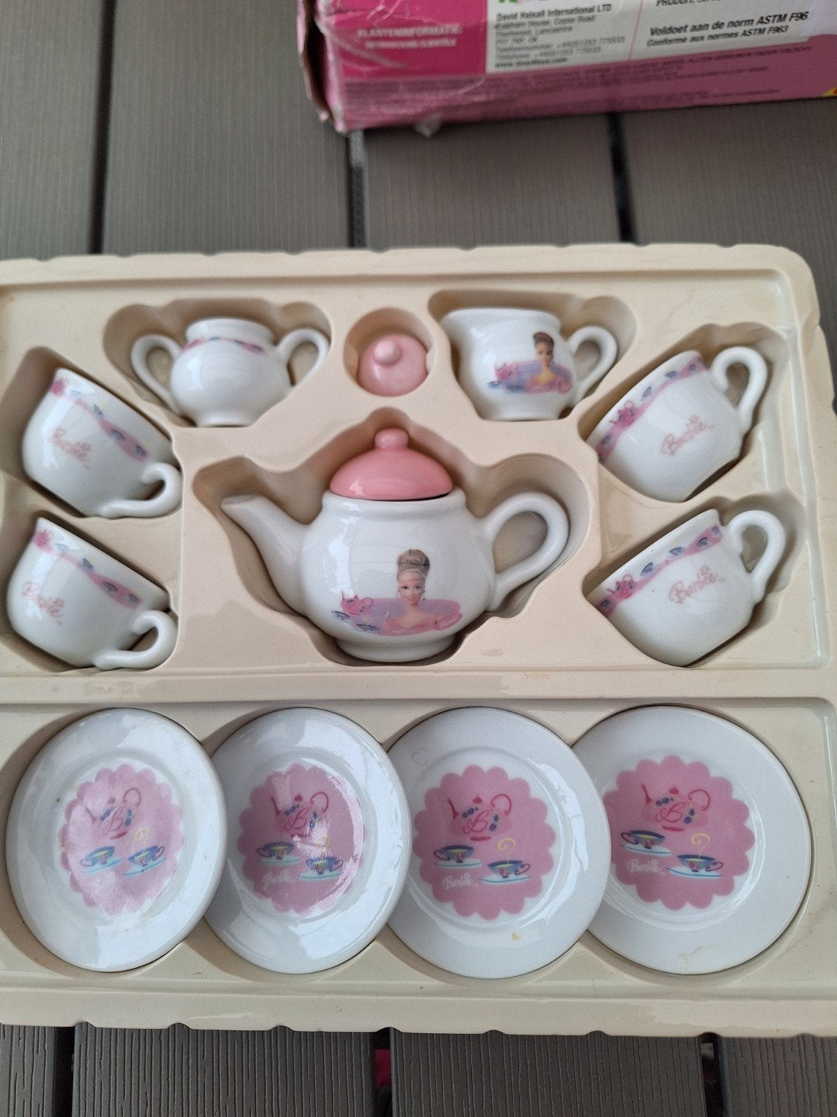 Barbie Porseleinen Theeservies - Nieuw in Doos, Ophalen of Verzenden, Zo goed als nieuw, Barbie