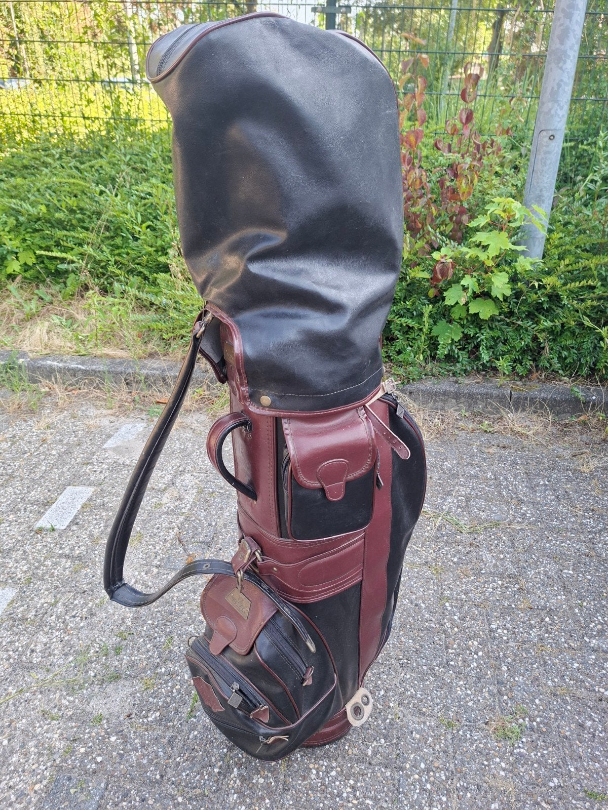 vintage golftas - skai leer jaren 70 zeer mooie staat, Sport en Fitness, Golf, Ophalen of Verzenden, Zo goed als nieuw, Tas