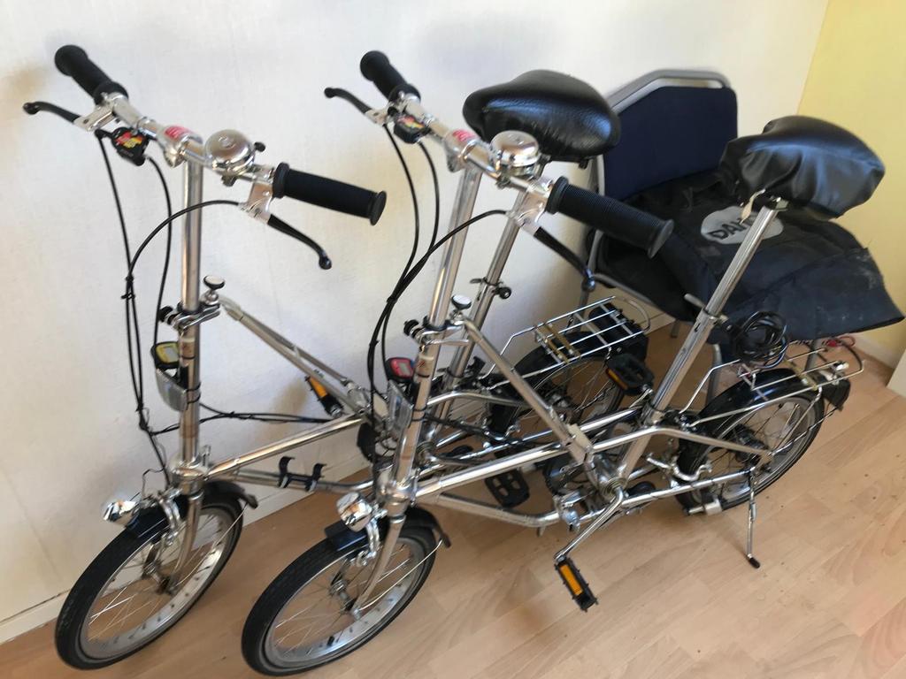 Twee Roestvrijstalen Vouwfietsen Merk Dahon, Fietsen en Brommers, Fietsen | Vouwfietsen, Heren, Versnellingen, Zo goed als nieuw