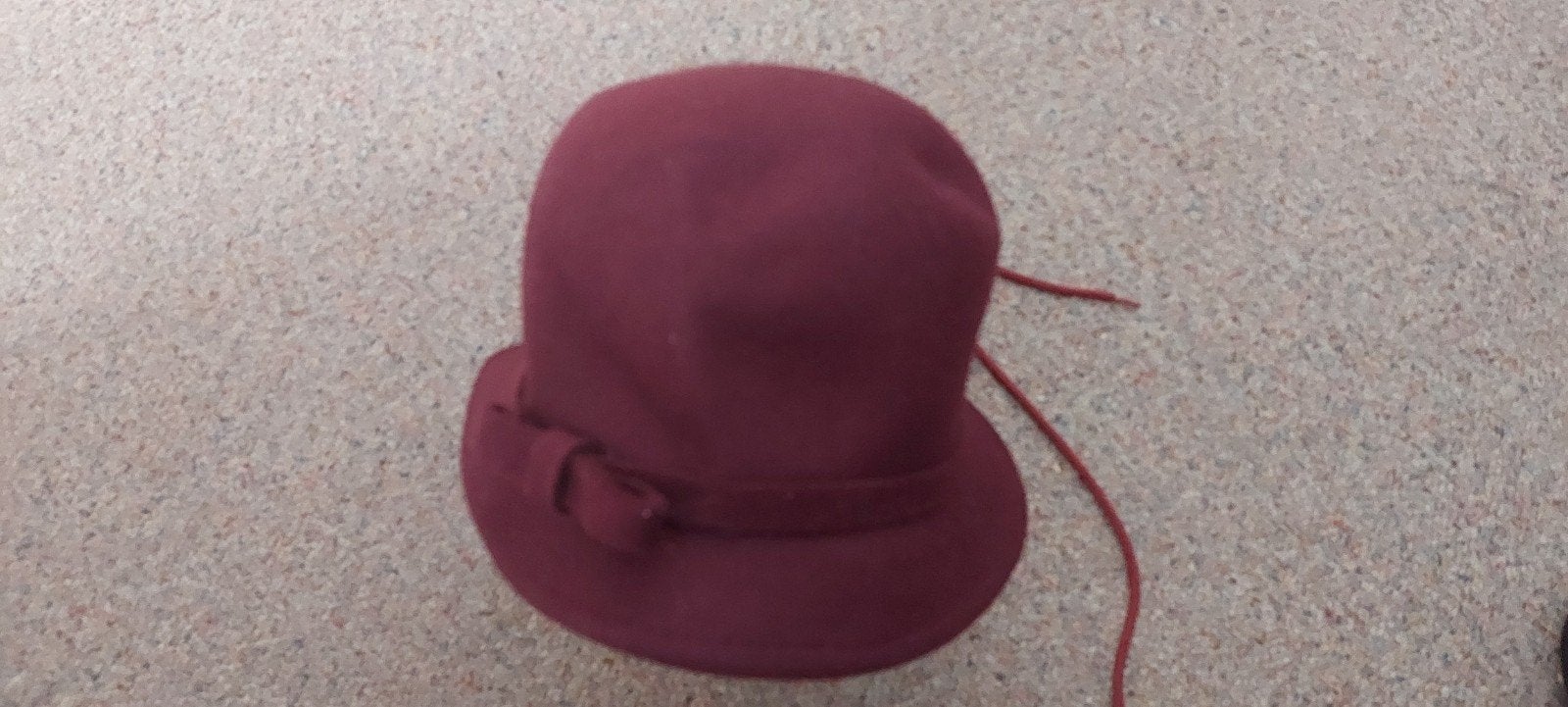 d aubergine pothoedje, Ophalen of Verzenden, Zo goed als nieuw, One size fits all