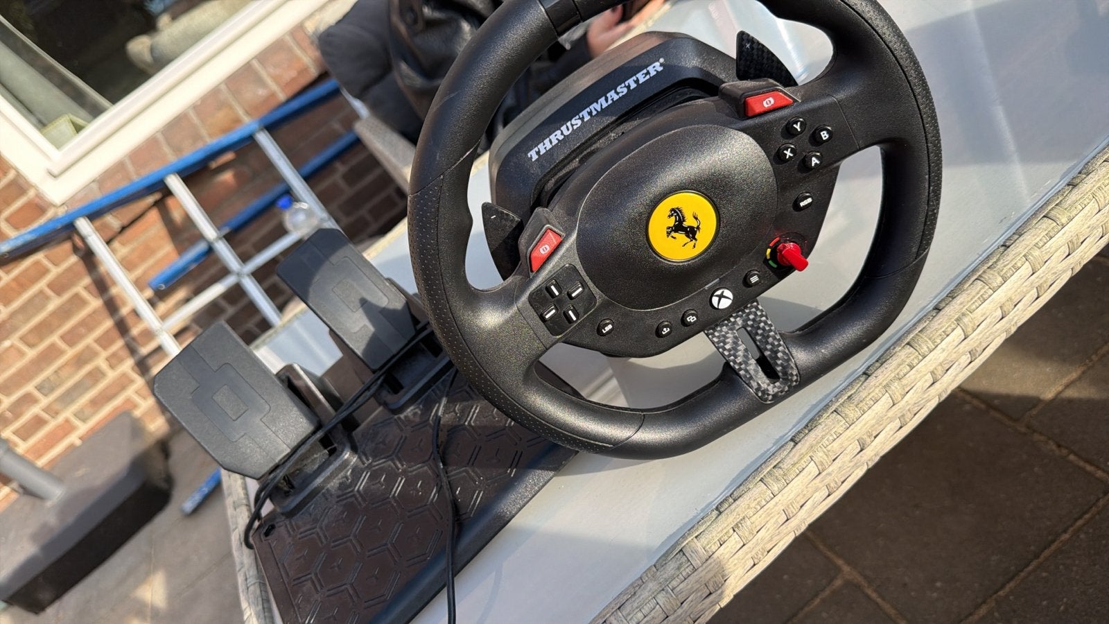 Thrustmaster Ferrari 458 Spider racestuur met pedalen, Z, Xbox, Ophalen of Verzenden, Zo goed als nieuw