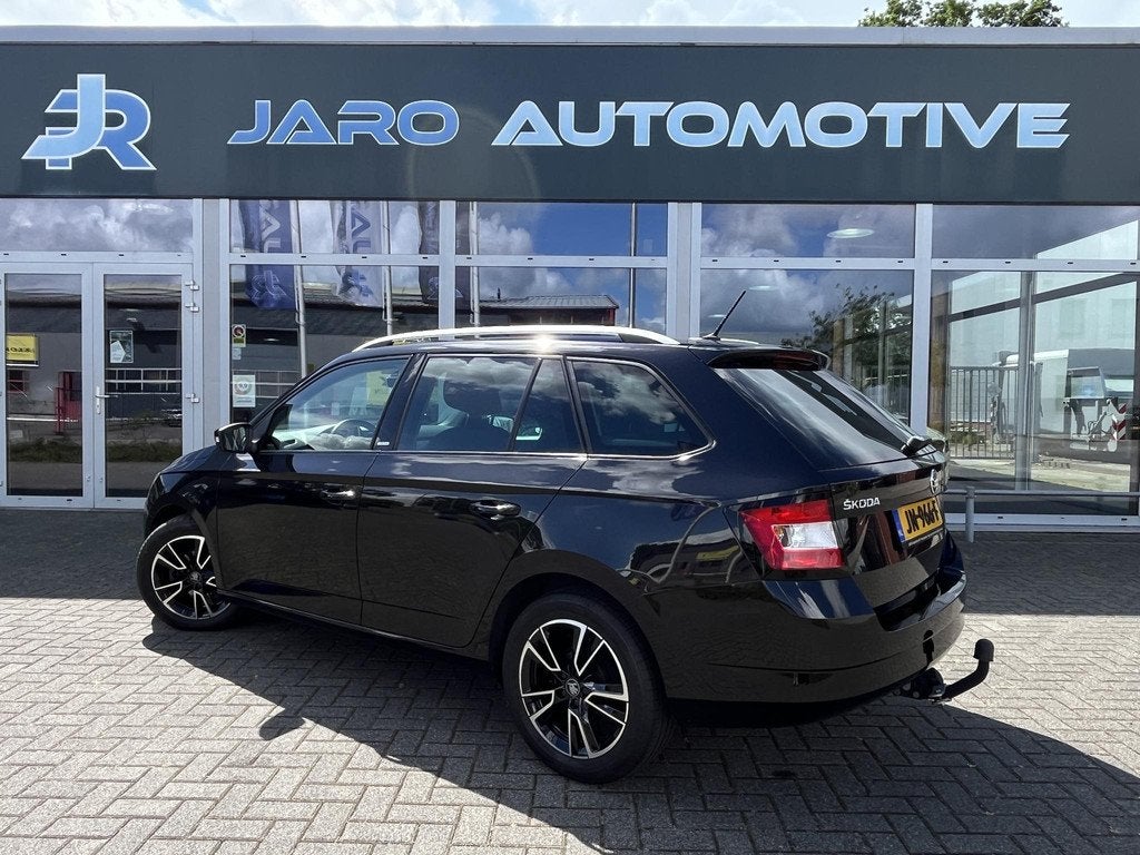 Skoda Fabia Combi 1.2 TSI JOY | Nieuwe velgen en banden | Tr, Auto's, Skoda, 12 maanden, 4 cilinders, Zwart, Origineel Nederlands