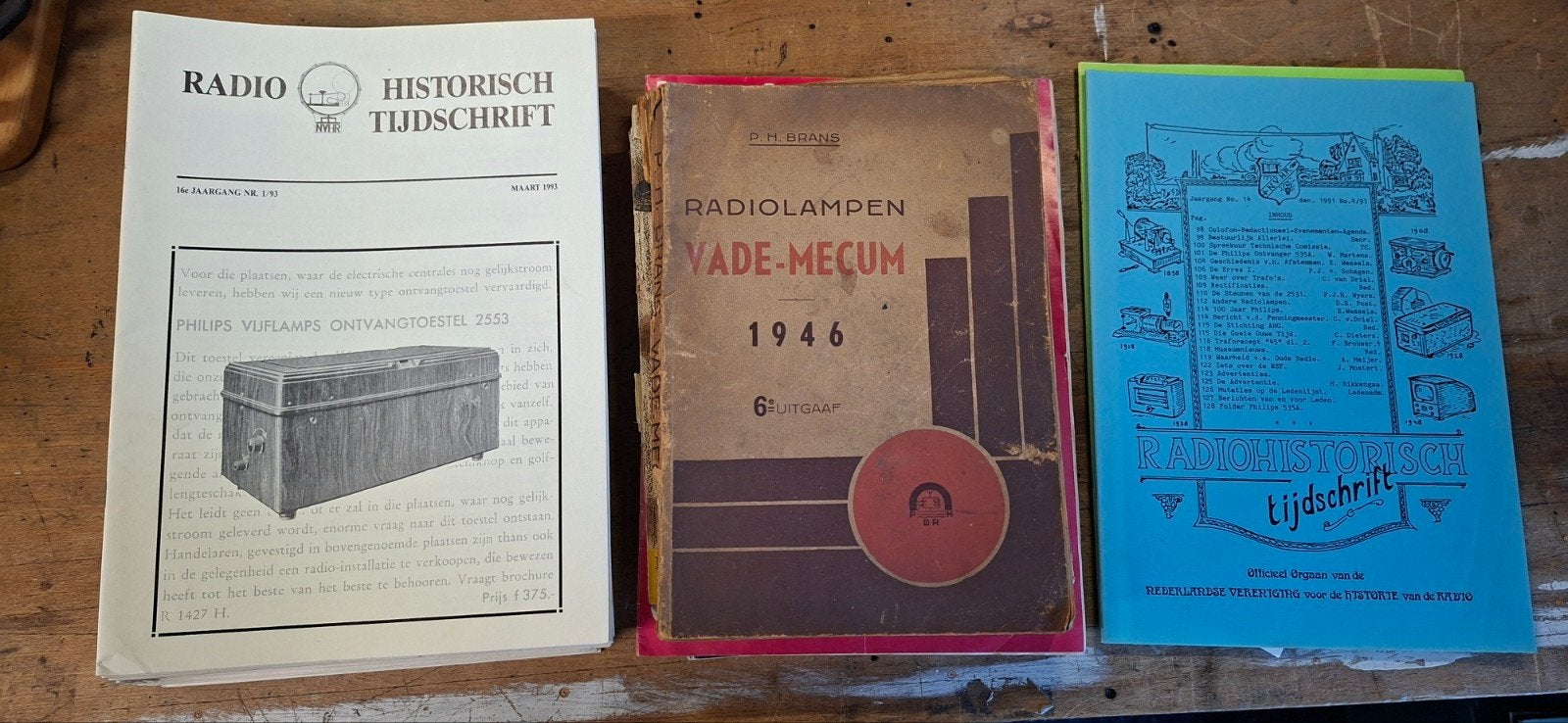 Diverse verzameling oude radiotijdschriften, Ophalen of Verzenden, Gelezen, Overige typen