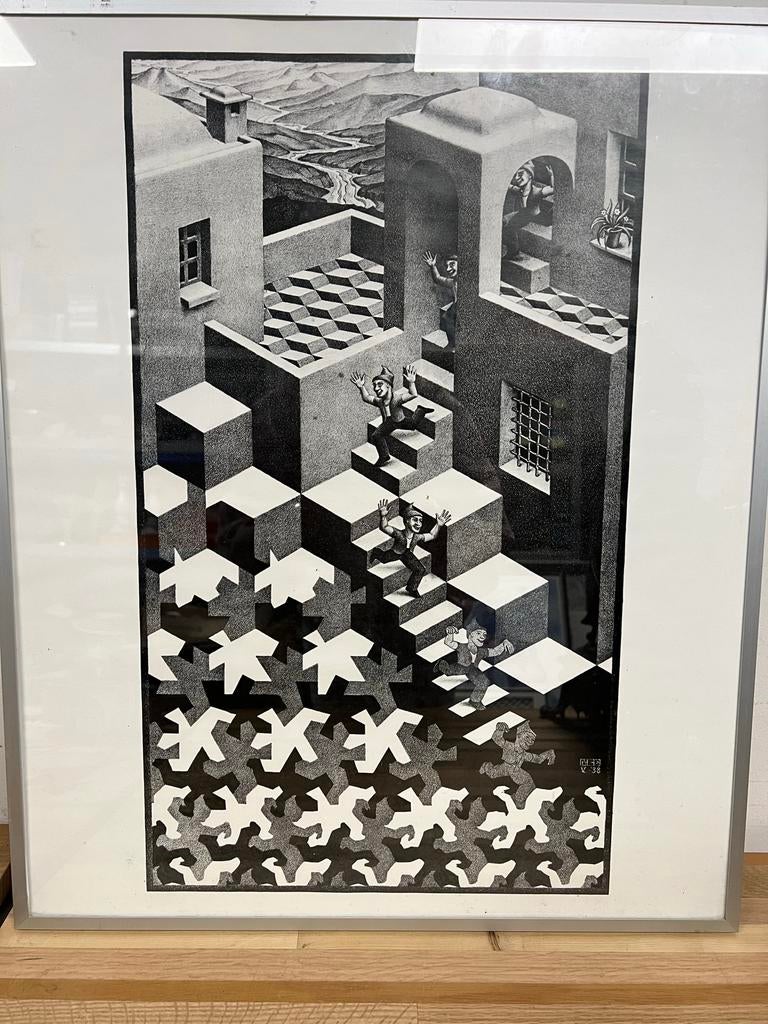 MC Escher poster ingelijst, Met lijst, Ophalen of Verzenden, A1 t/m A3, Overige onderwerpen