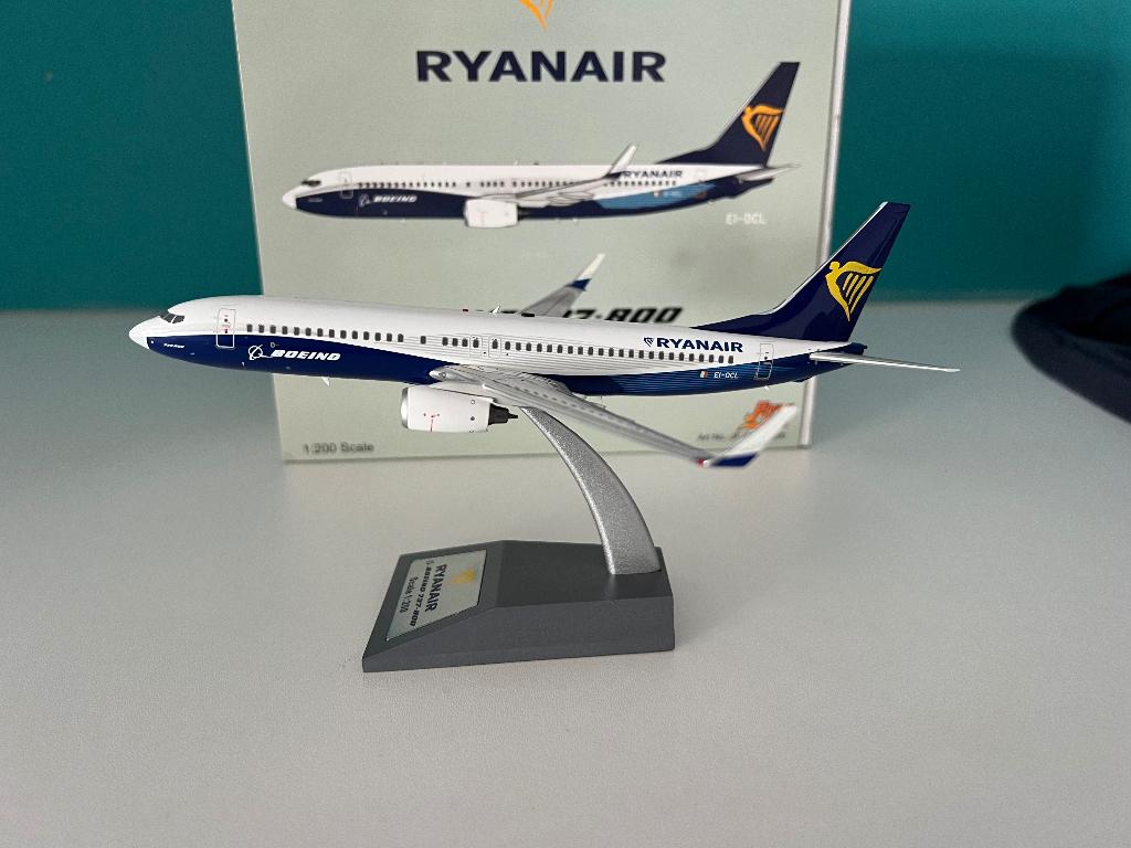 JFOX Ryanair B737-800 'Boeing New colour' Livery, Verzamelen, Luchtvaart en Vliegtuigspotten, Ophalen of Verzenden, Nieuw, Schaalmodel