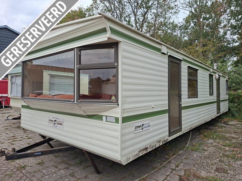 Ruime stacaravan in nette staat, 2 slaapkamers, 10,3 x 3,7