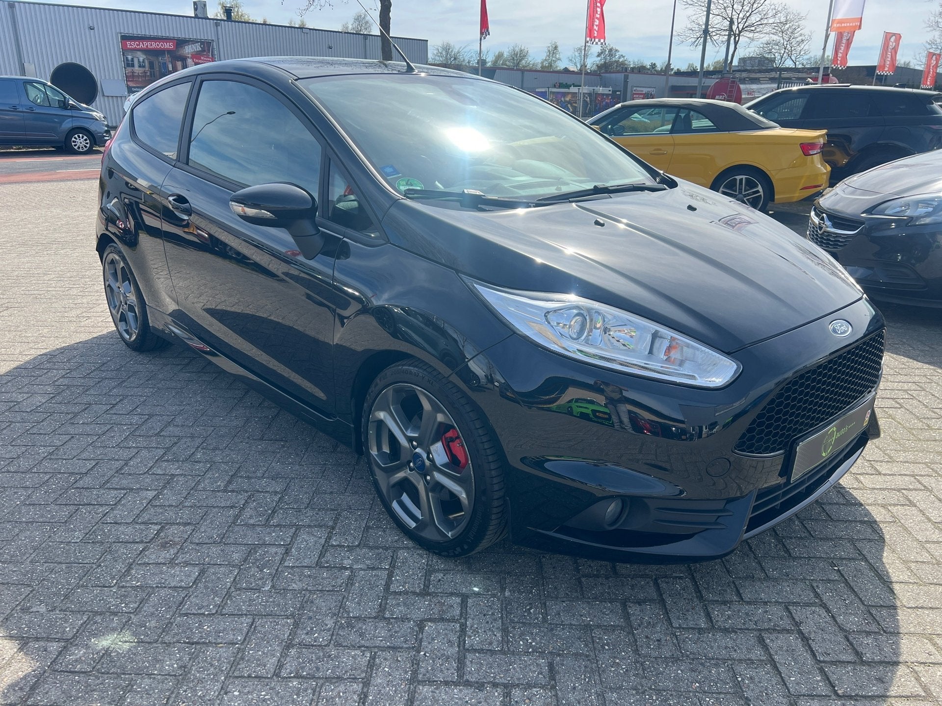 Ford Fiesta 1.6 ST2, Voorwielaandrijving, Gebruikt, 4 cilinders, Leder en Stof