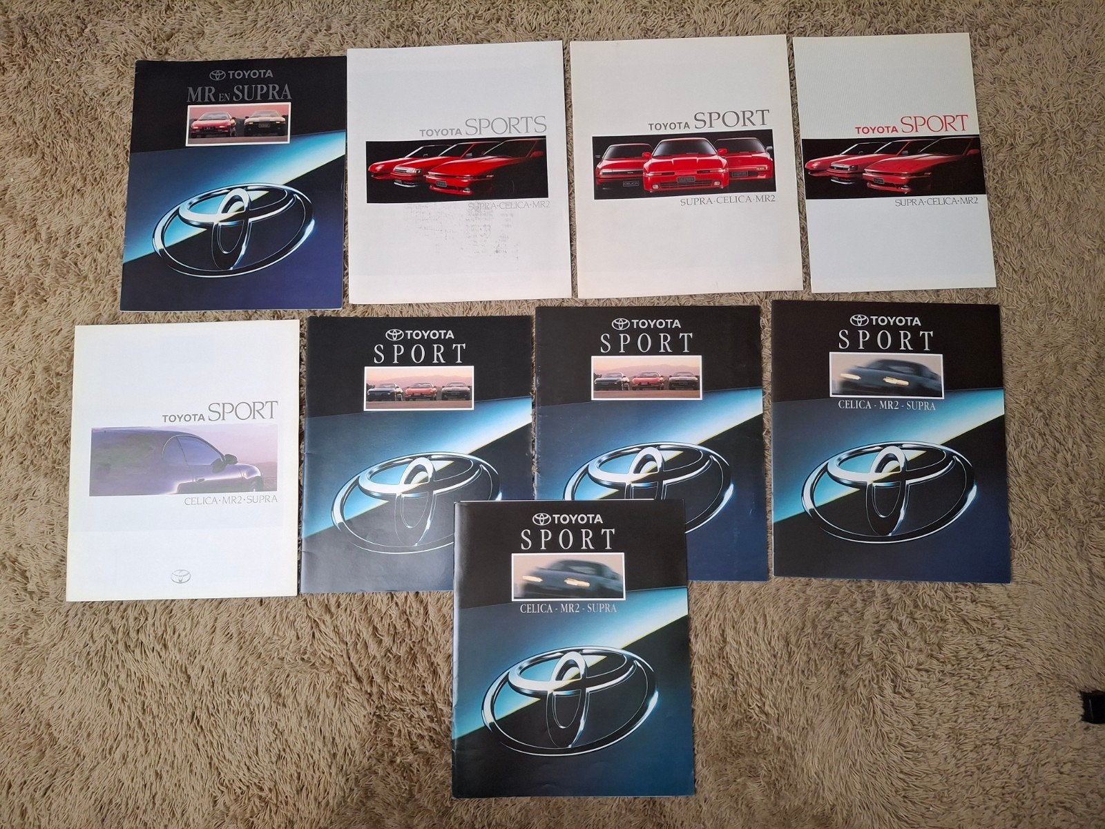 lot autofolders Toyota MR2-Celica-Supra, Verzenden, Zo goed als nieuw, Toyota