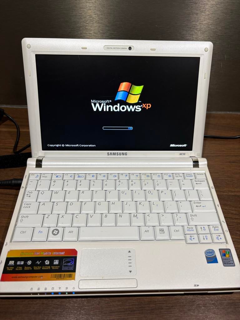 Samsung NC10 Netbook - Wit, Compleet met Hoes en Lader, Computers en Software, Windows Laptops, Gebruikt, HDD, Minder dan 4 GB