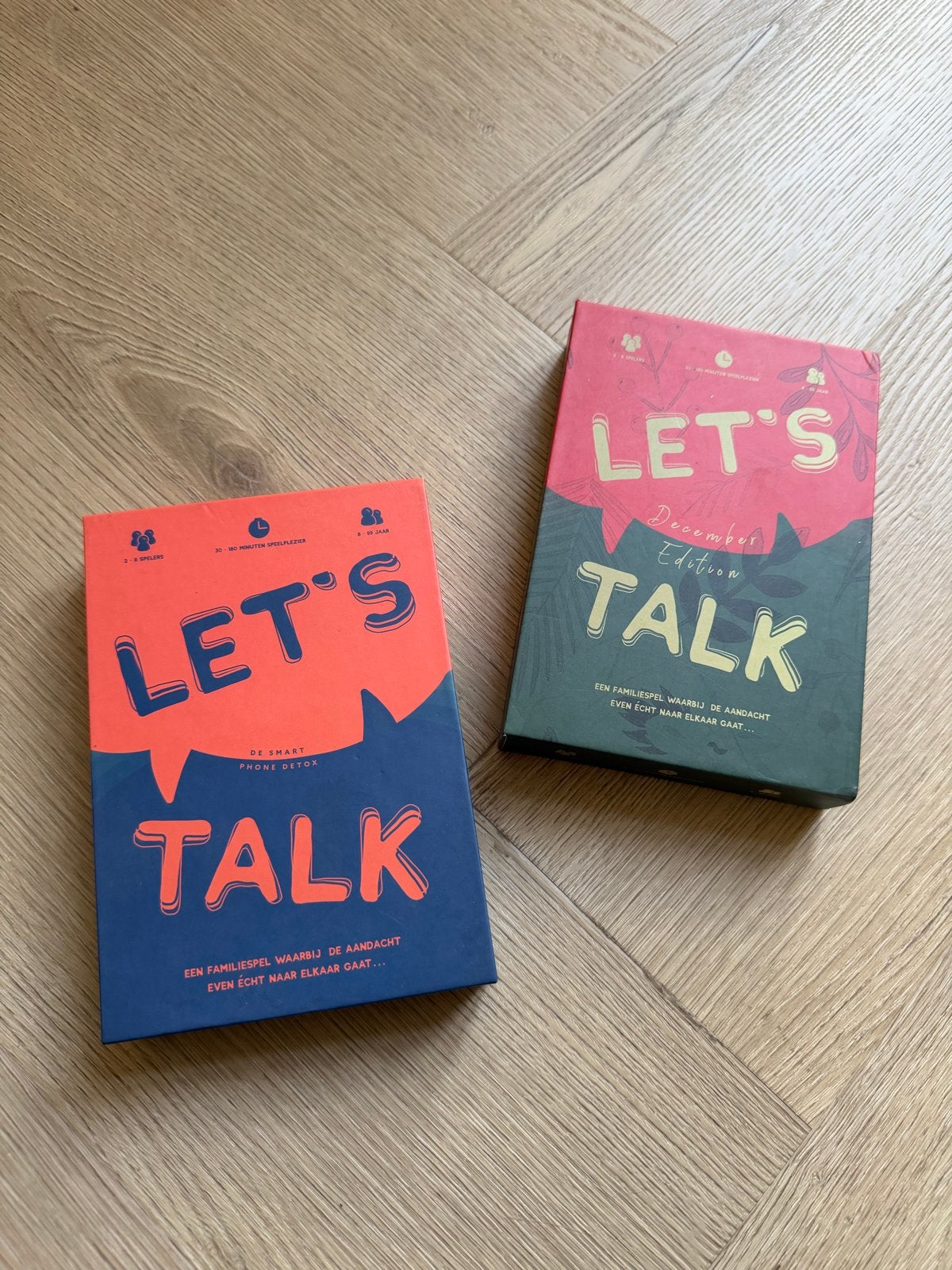 Let's Talk Classic & December Edition - Familie spel, Hobby en Vrije tijd, Drie of vier spelers, Ophalen of Verzenden, Zo goed als nieuw