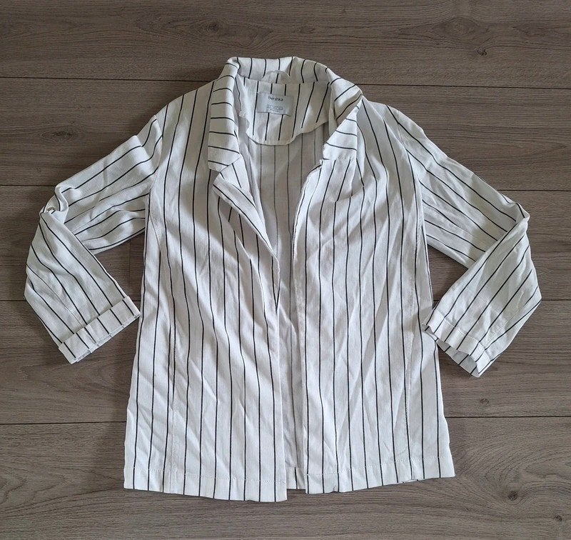 Bershka blazer wit zwart gestreept dames maat S 36, Wit, Zo goed als nieuw, Jasje, Maat 36 (S)