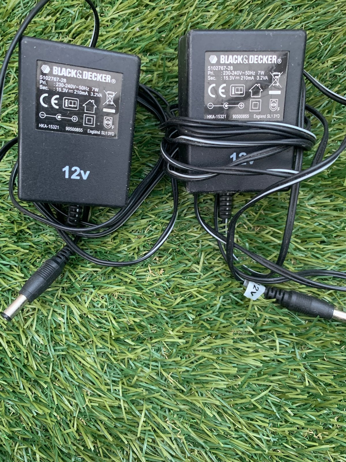 2x Black & Decker 12V Opladers / Adapters (5102767-28), Ophalen of Verzenden, Gebruikt