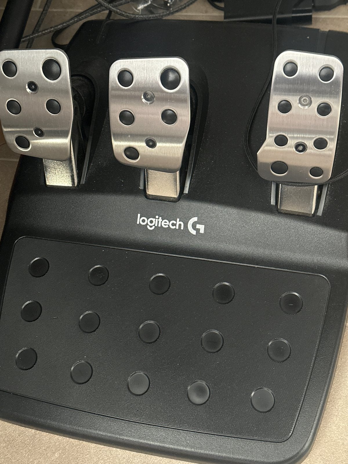 Logitech G29 Driving Force racestuur en pedalen, Spelcomputers en Games, Racestuur, Force feedback, Zo goed als nieuw, Logitech