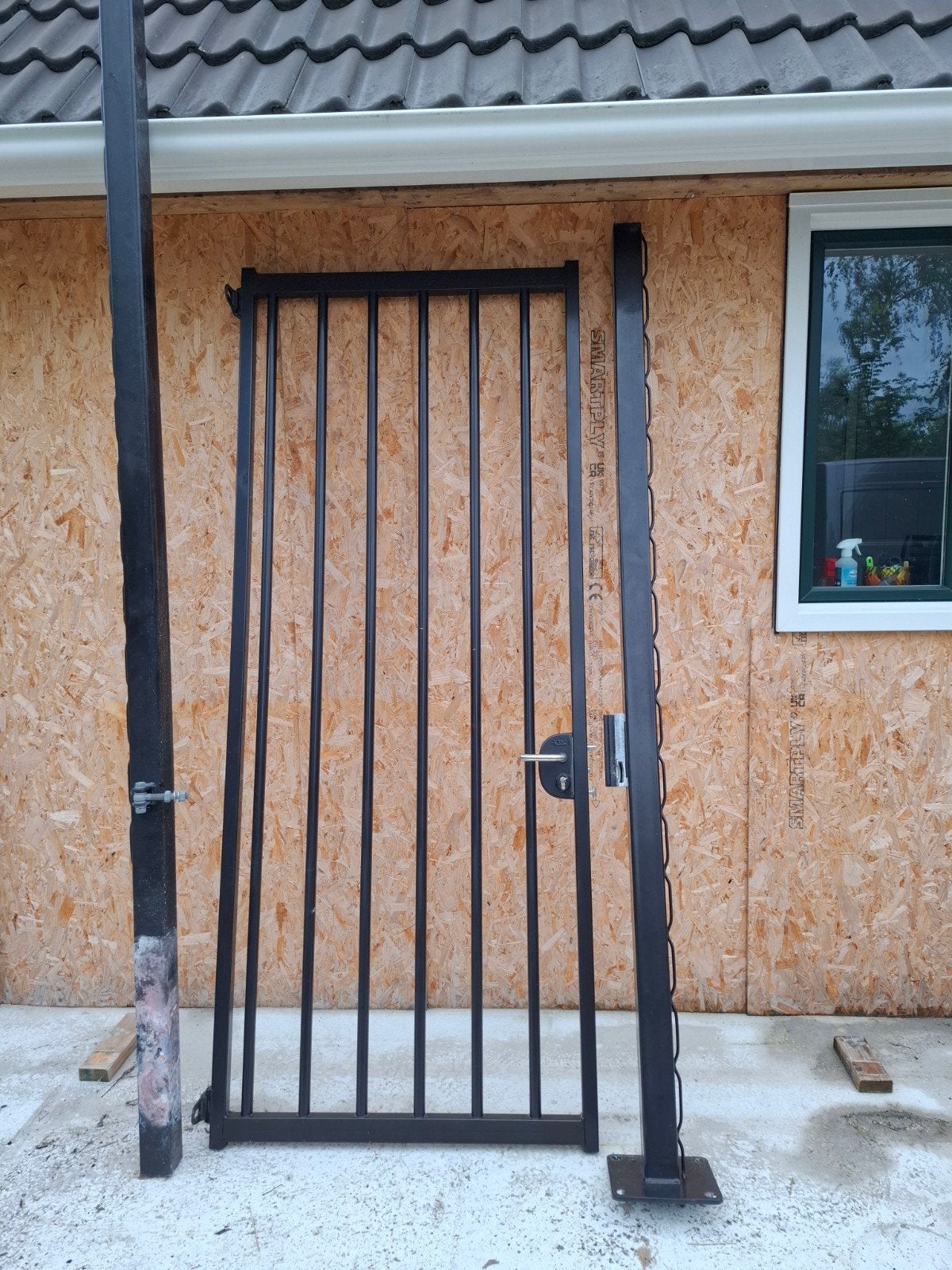Poort hekwerk, Ophalen, 100 tot 150 cm, 200 cm of meer, Zo goed als nieuw
