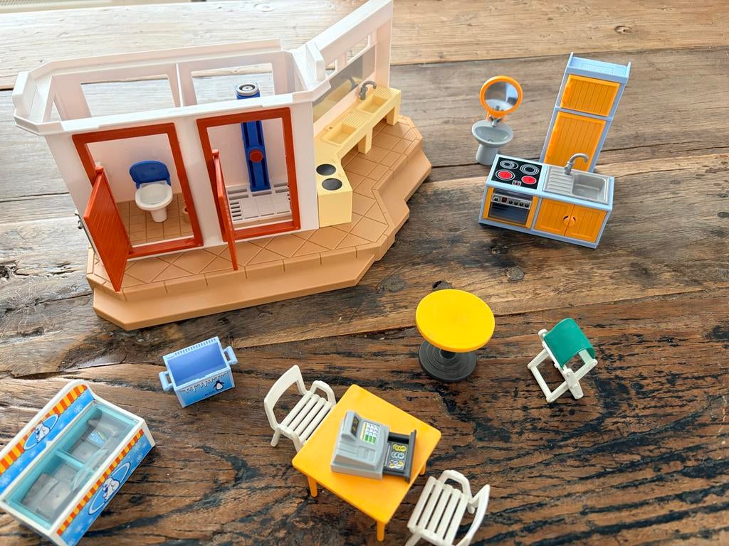 Playmobil camping met accessoires, Ophalen of Verzenden, Gebruikt, Jongen of Meisje