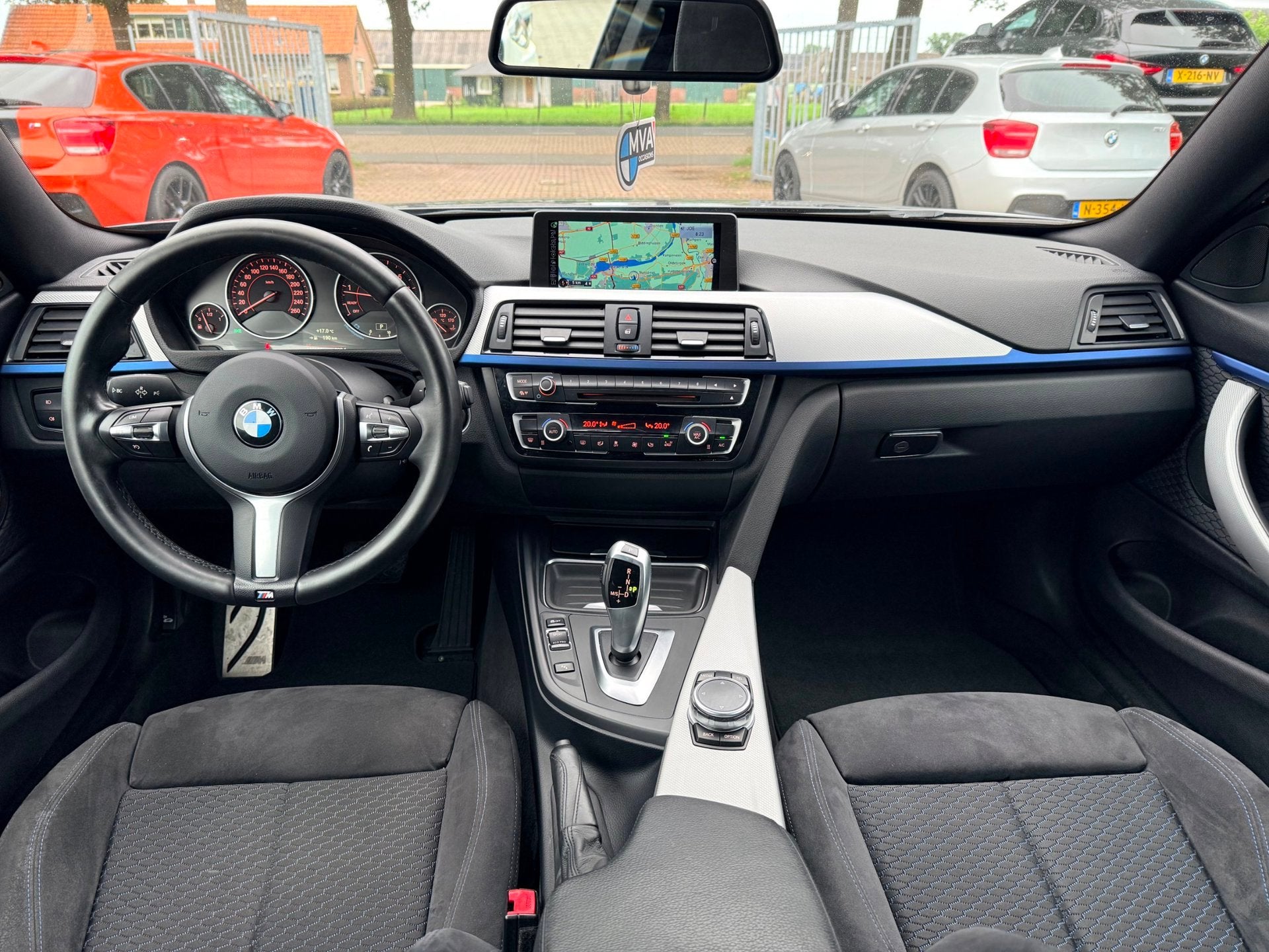 BMW 4-serie Coupé 420i Executive M Sport|Nieuwe Ketting|Xen, Auto's, Automaat, Dealer onderhouden, Achterwielaandrijving, Gebruikt