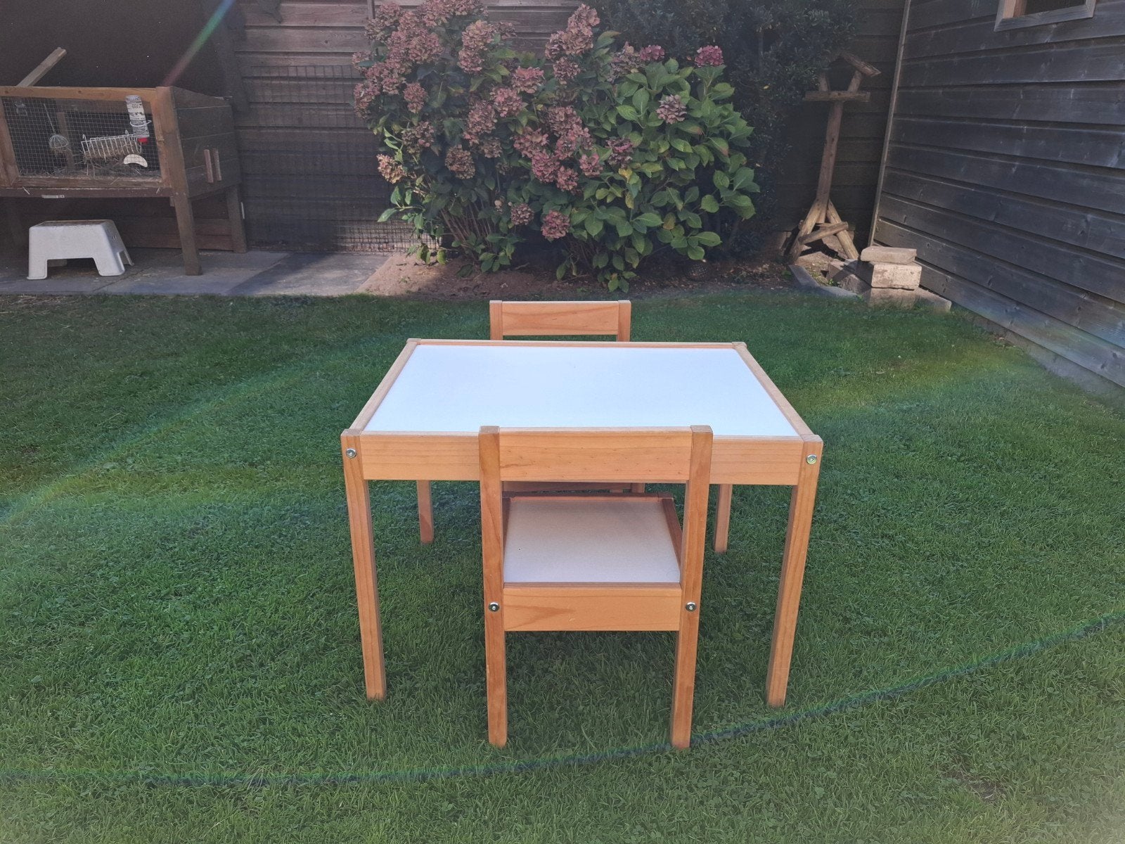 Ikea LÄTT kinder tafel met 2 stoelen, Ophalen