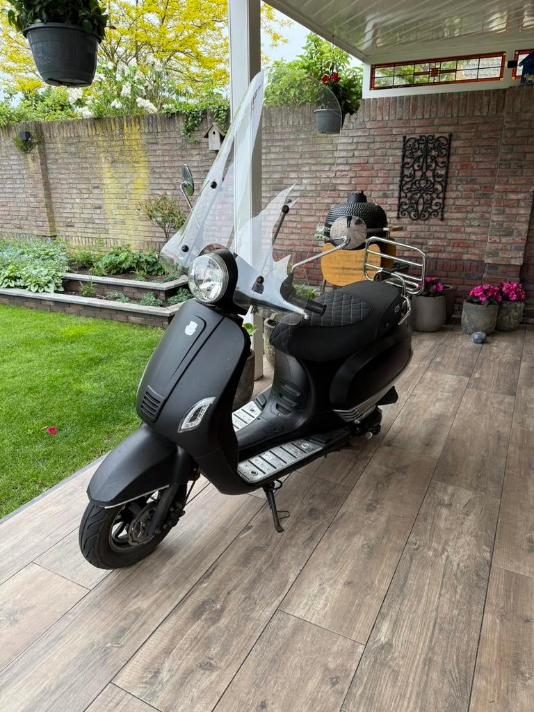 Scooter te koop gts toscane, Fietsen en Brommers, Ophalen of Verzenden, Zo goed als nieuw, Benzine, Overige merken