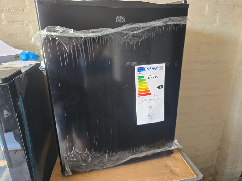 Nieuwe zwarte ruime opzet mini vriezers 42 liter H62xB47 cm, Witgoed en Apparatuur, Minder dan 85 cm, Nieuw, Minder dan 60 cm