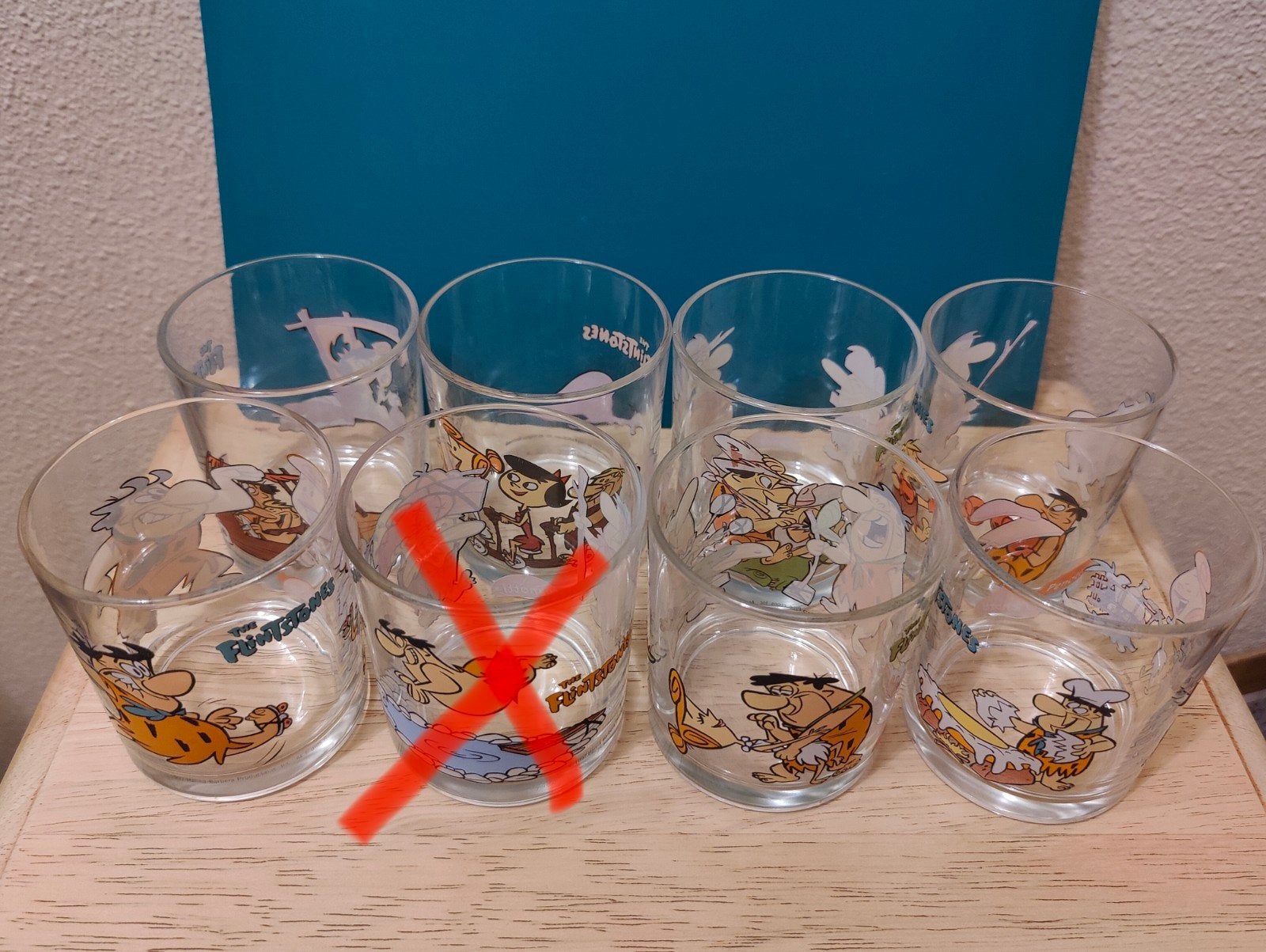 Zeven verschillende glazen met de Flintstones van Penotti, Verzenden, Zo goed als nieuw, Overige typen