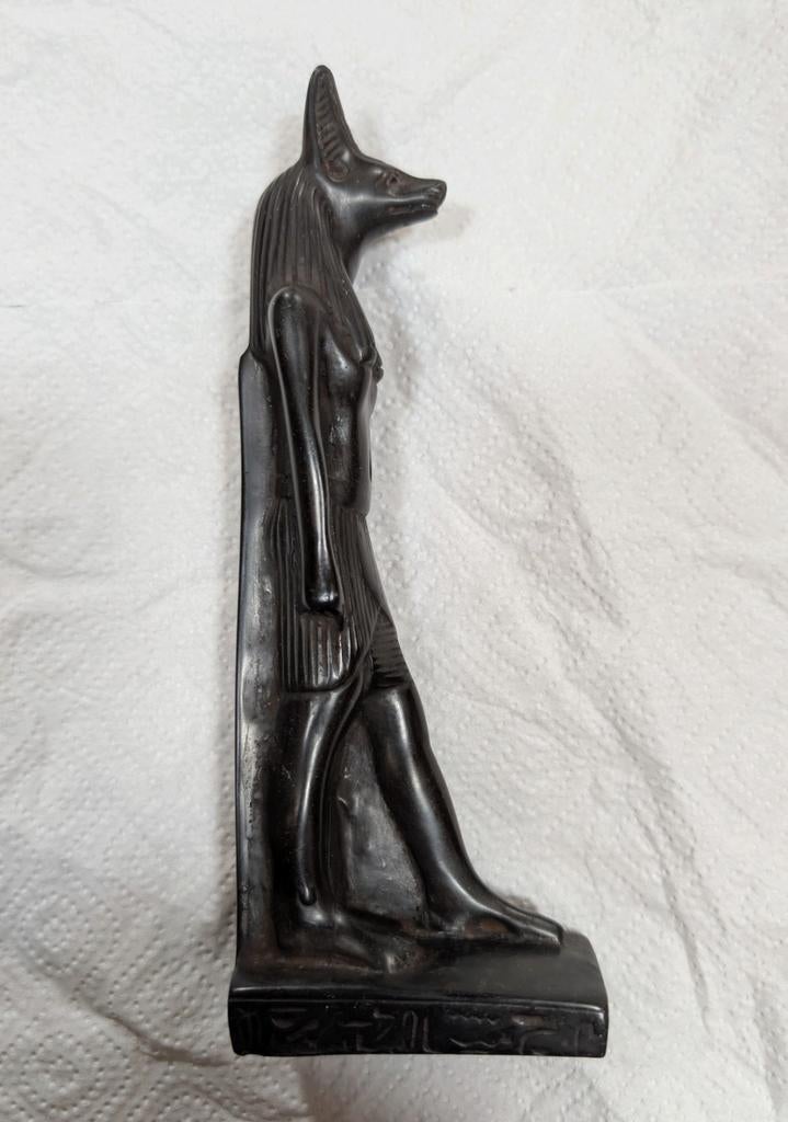 Beeldje Anubis - Egyptische God - 19 cm, Antiek en Kunst, Kunst | Beelden en Houtsnijwerken, Ophalen of Verzenden