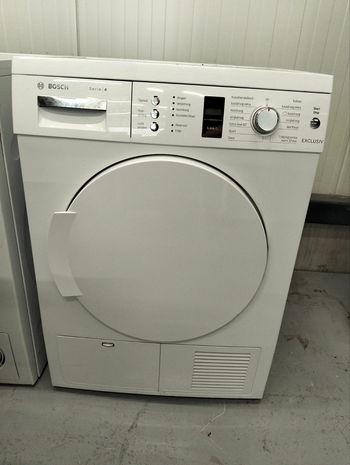 Bosch Serie 4 Condensdroger - Zo goed als nieuw, Anti-kreukfase, 8 tot 10 kg, Ophalen of Verzenden, Zo goed als nieuw