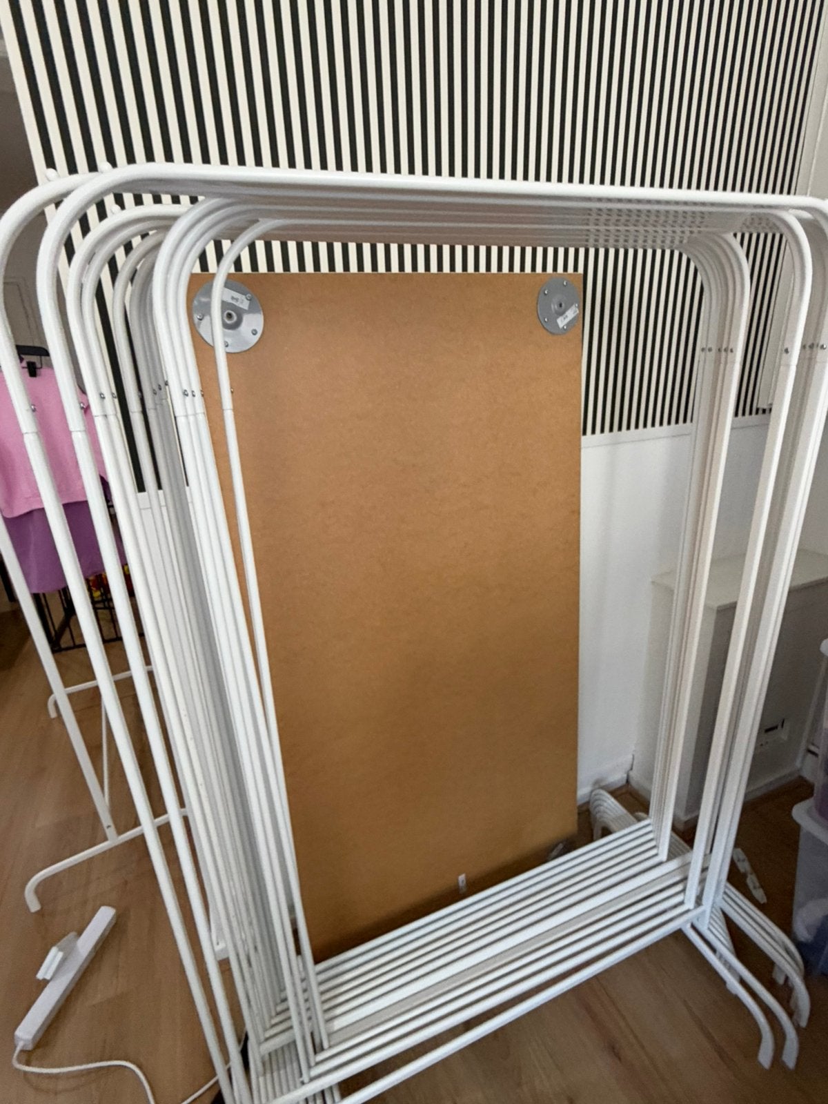 12x kleding rekjes ikea amsterdam ophalen, Ophalen, Zo goed als nieuw