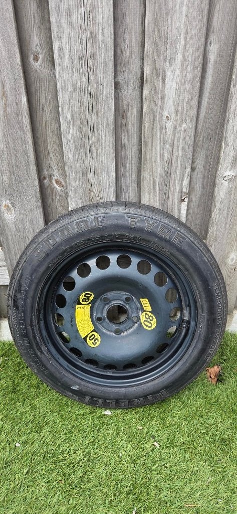 Thuiskomertje 125/85/R16, Ophalen, 16 inch, Nieuw, All Season