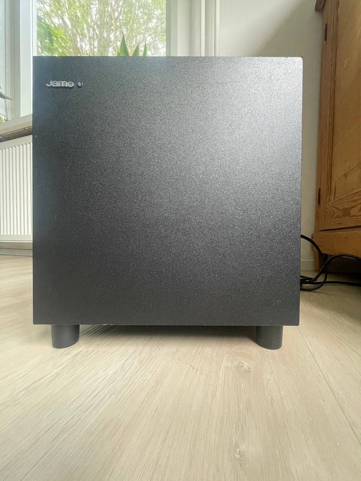Jamo SUB 210 Subwoofer - Krachtige Bass voor Thuisbioscoop, Audio, Tv en Foto, Subwoofer, Ophalen of Verzenden, Zo goed als nieuw