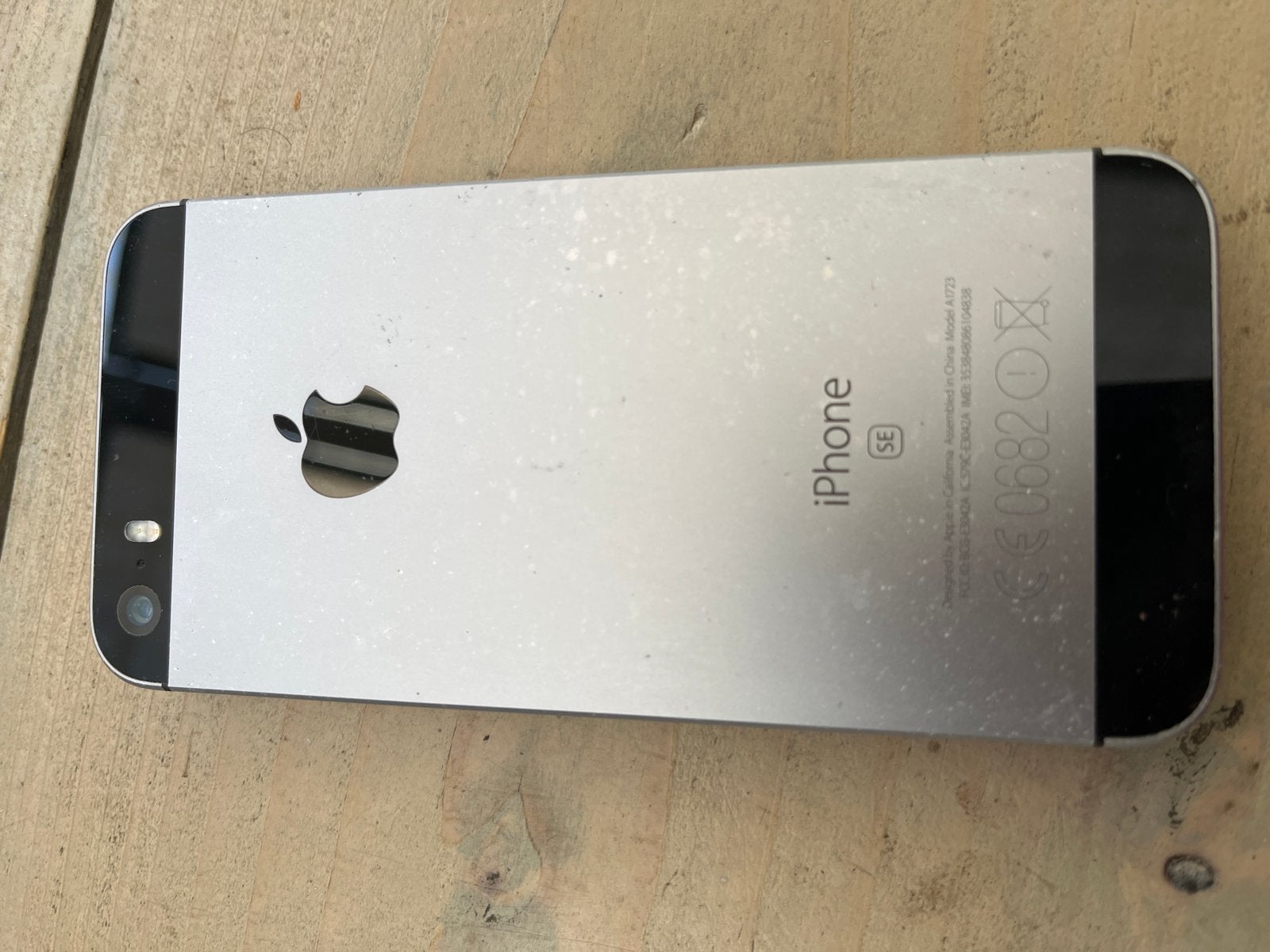 iPhone SE (2016) - Zilver, 16GB, Zonder simlock, Telecommunicatie, Mobiele telefoons | Apple iPhone, Ophalen, Gebruikt, Zonder simlock