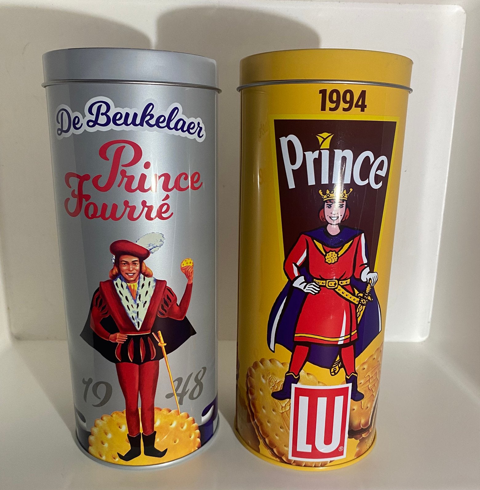 2 Blikken van De Beukelaer en Prince Lu. H. 22 cm., Ophalen of Verzenden, Zo goed als nieuw, Koek(jes), Overige merken