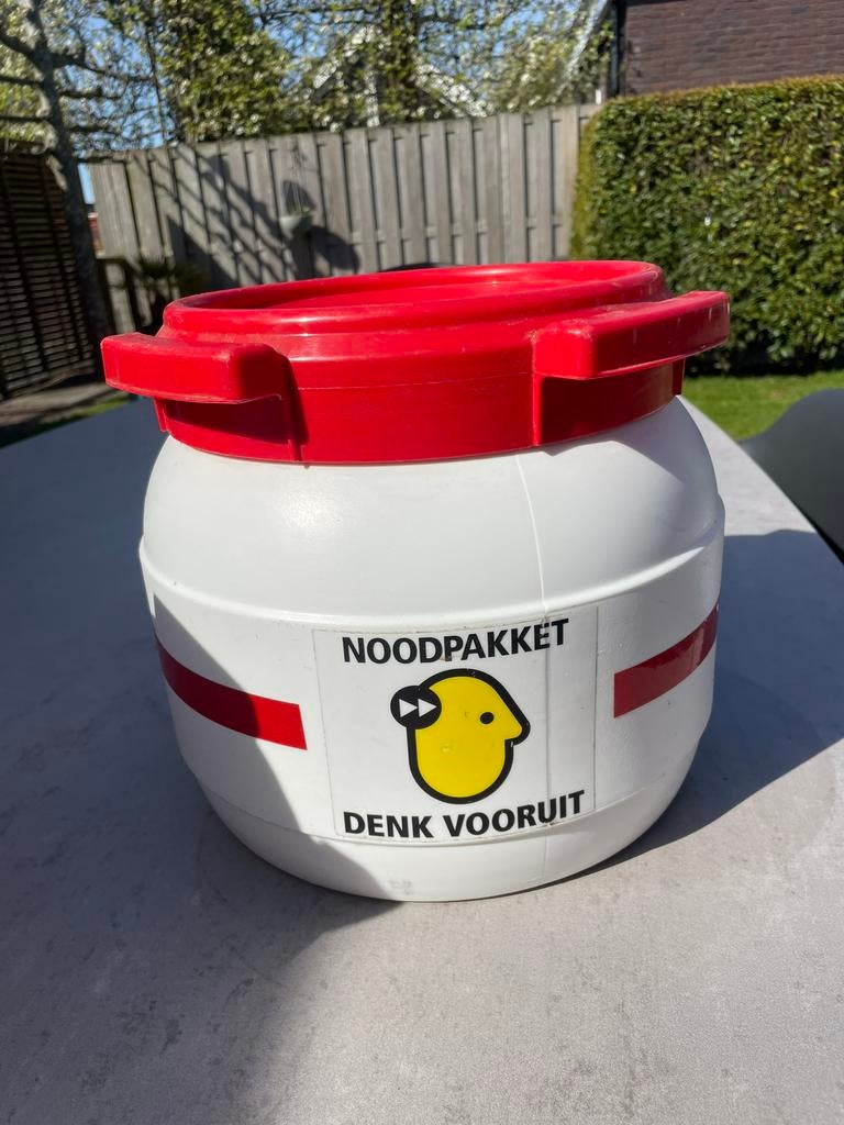 Waterdichte plastic ton bijv. om noodpakket in op te bergen, Watersport en Boten, Ophalen of Verzenden, Gebruikt, Overige typen