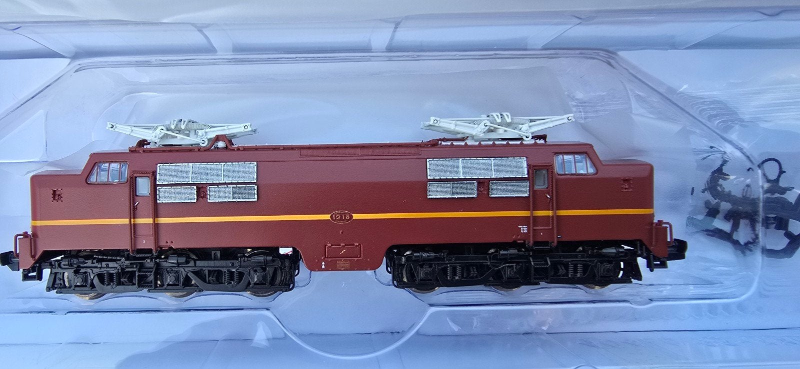 Piko 40467 ns1200 bruin dcc sound., Hobby en Vrije tijd, Modeltreinen | N-Spoor, Ophalen of Verzenden, Gelijkstroom, Locomotief
