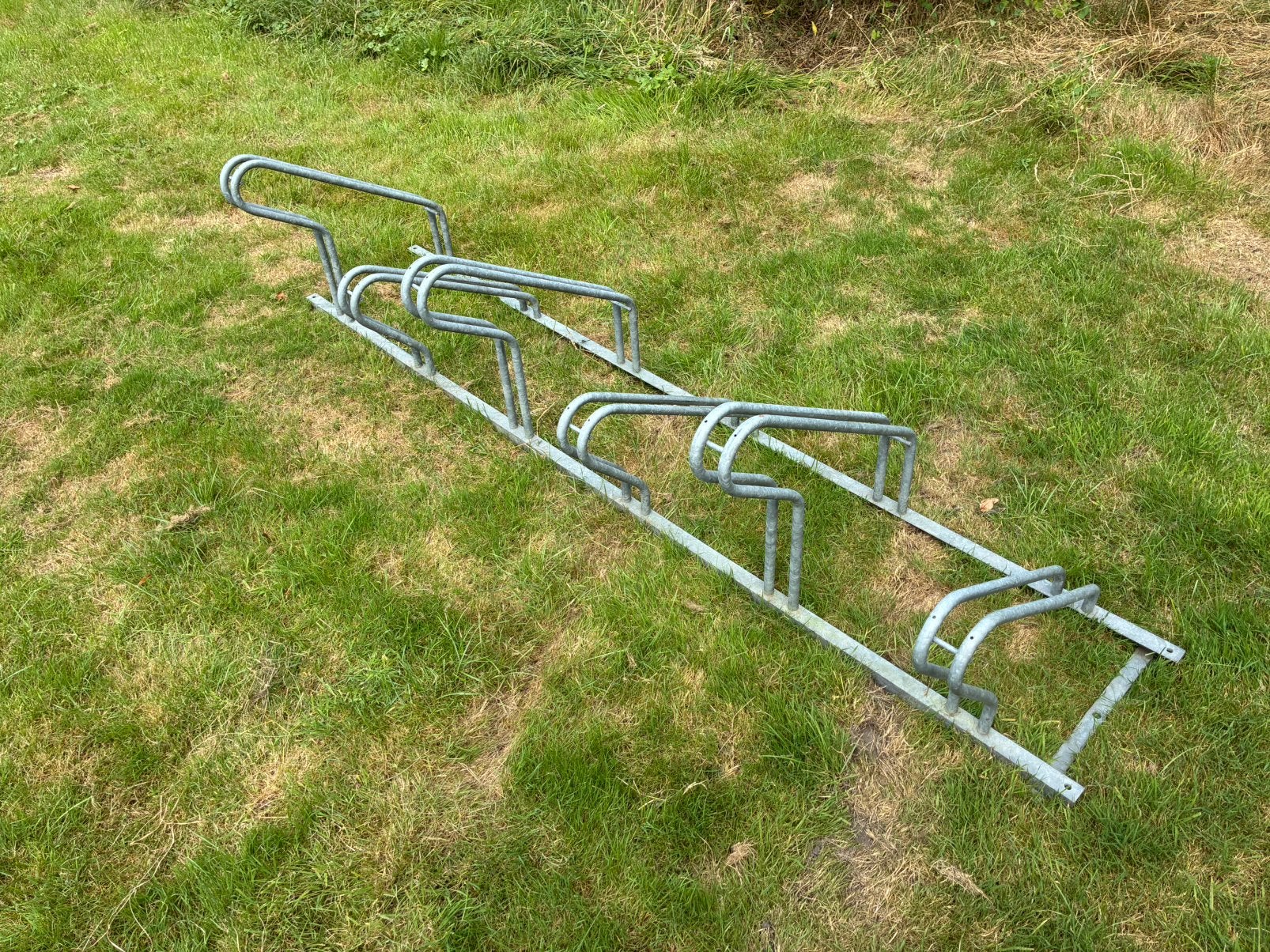 Fietsenrek 6 fietsen gegalvaniseerd, Ophalen, Gebruikt