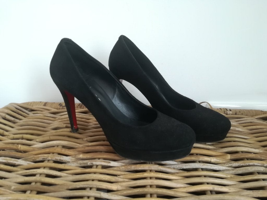 Evaluna Pumps Suède Zwart maat 38, Kleding | Dames, Schoenen, Pumps, Evaluna, Zwart, Ophalen of Verzenden
