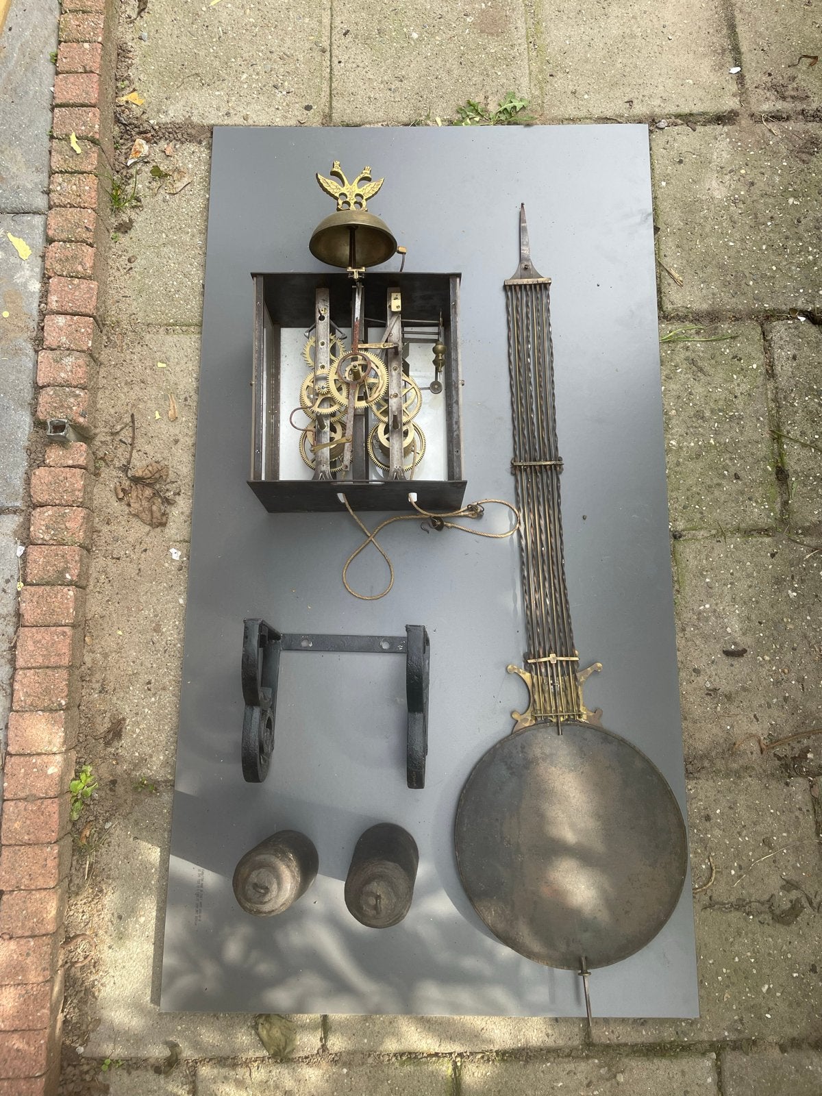 Antieke Klok - Uurwerk, Slinger en Gewichten, Antiek en Kunst, Ophalen