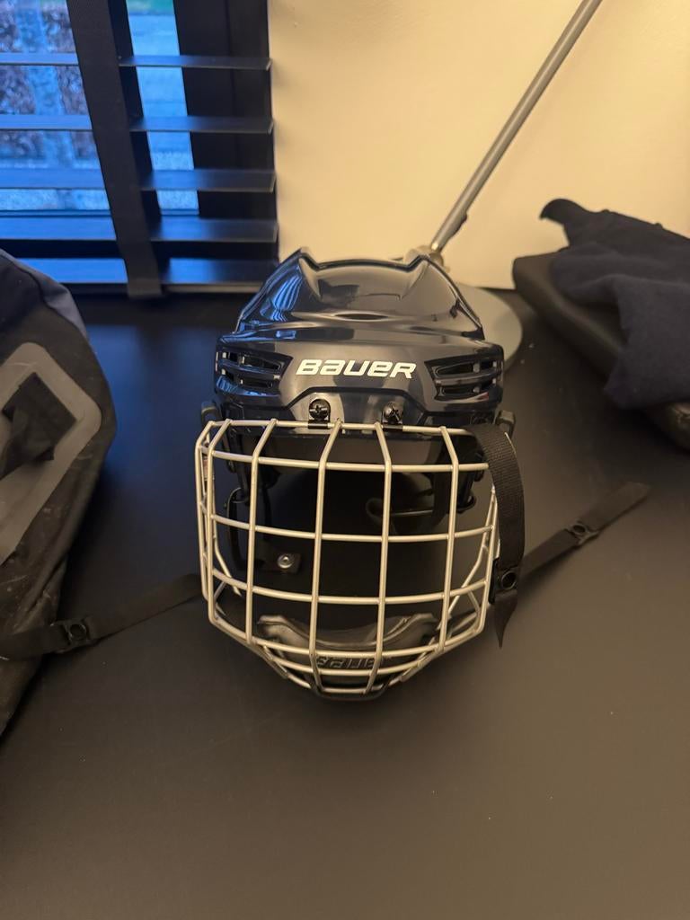 IJshockey spullen - zo goed als nieuw, Sport en Fitness, IJshockey, Ophalen of Verzenden, Zo goed als nieuw, Kleding