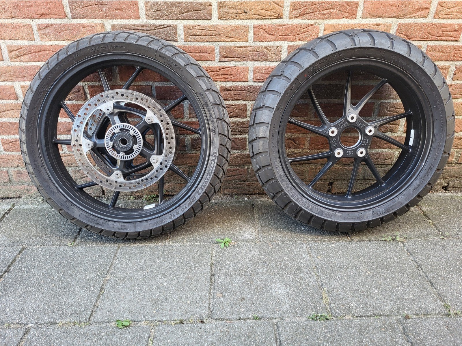 Motorfiets wielen met banden en remschijven, Ophalen of Verzenden, Gebruikt