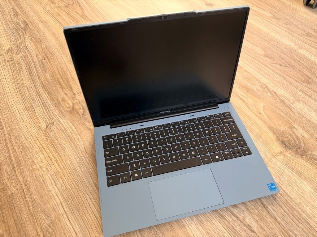 Nieuw! Advan Workmate L25C-I3AD1 Core i3 8GB 256GB Blauw, Ophalen, 256 GB, Met videokaart, Qwerty