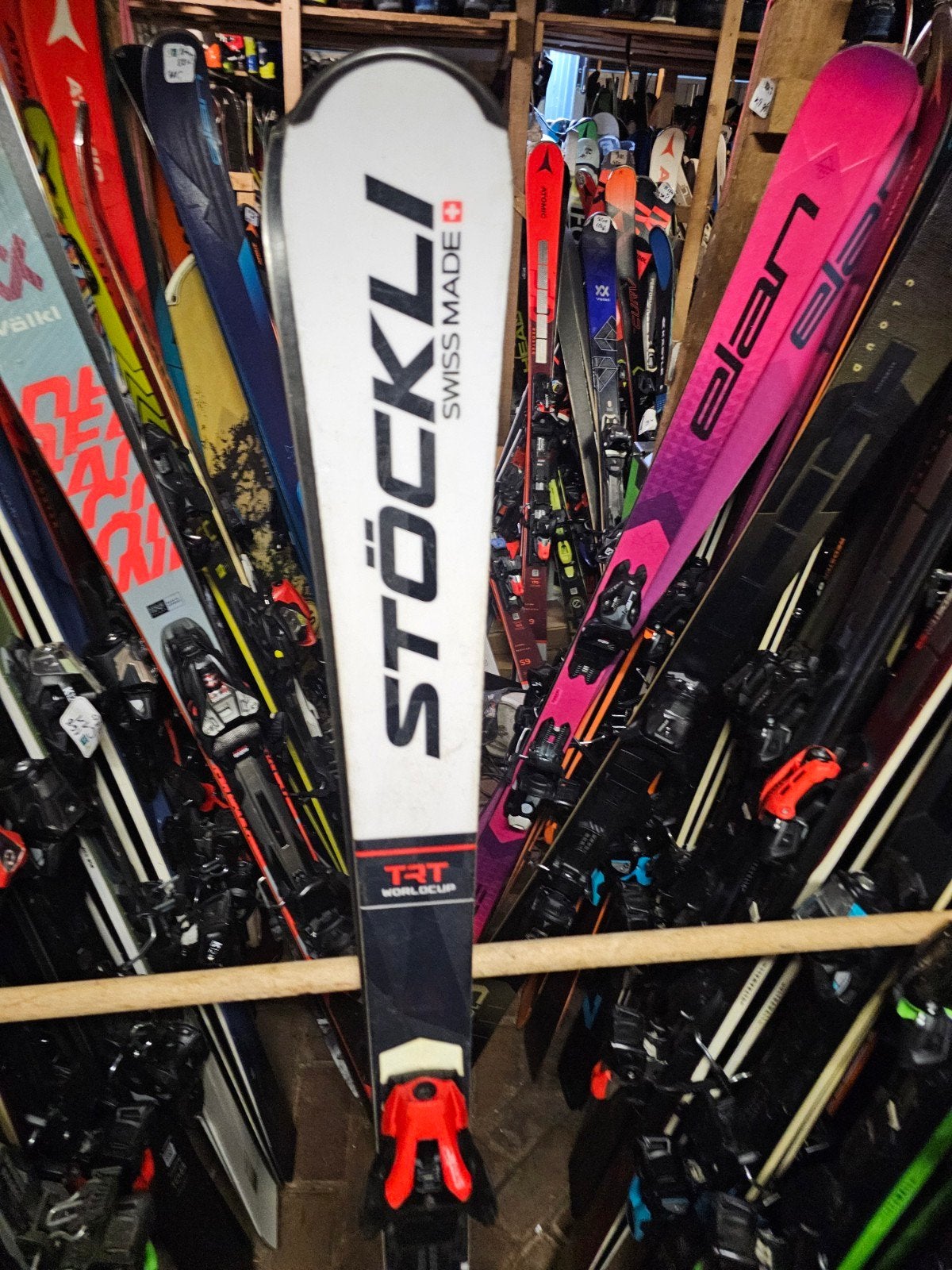 156cm STOCKLI LASER SC VOOR KENNERS SWISS 1600€