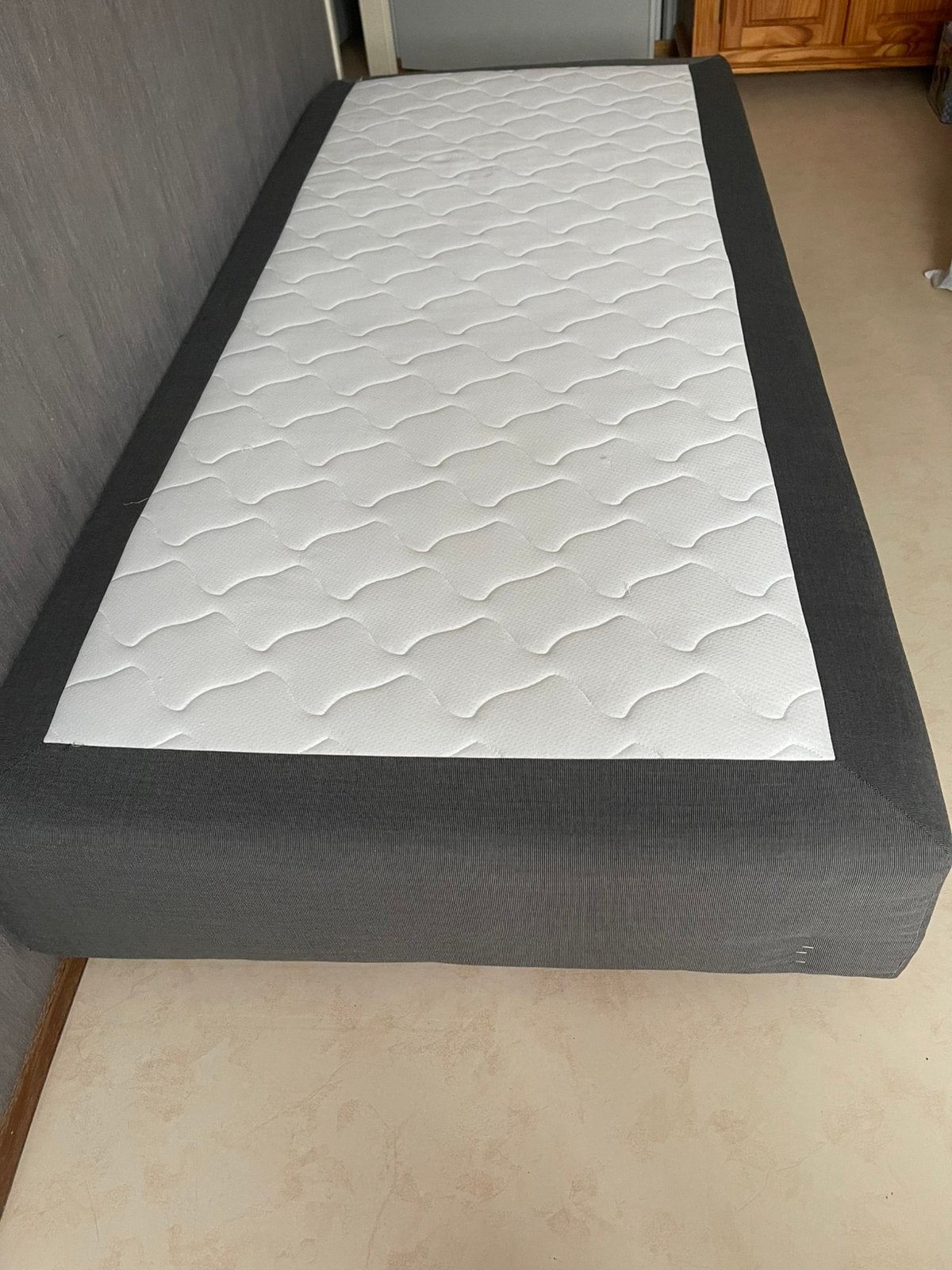 Eenpersoons Boxspring/Bed zonder matras, Ophalen, Gebruikt, 90 cm, Eenpersoons