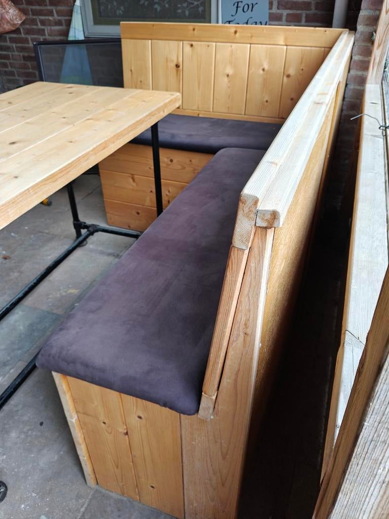 (hoge) hoekbank + tafel voor onder een overkapping, Ophalen, 4 zitplaatsen, Gebruikt, Bank