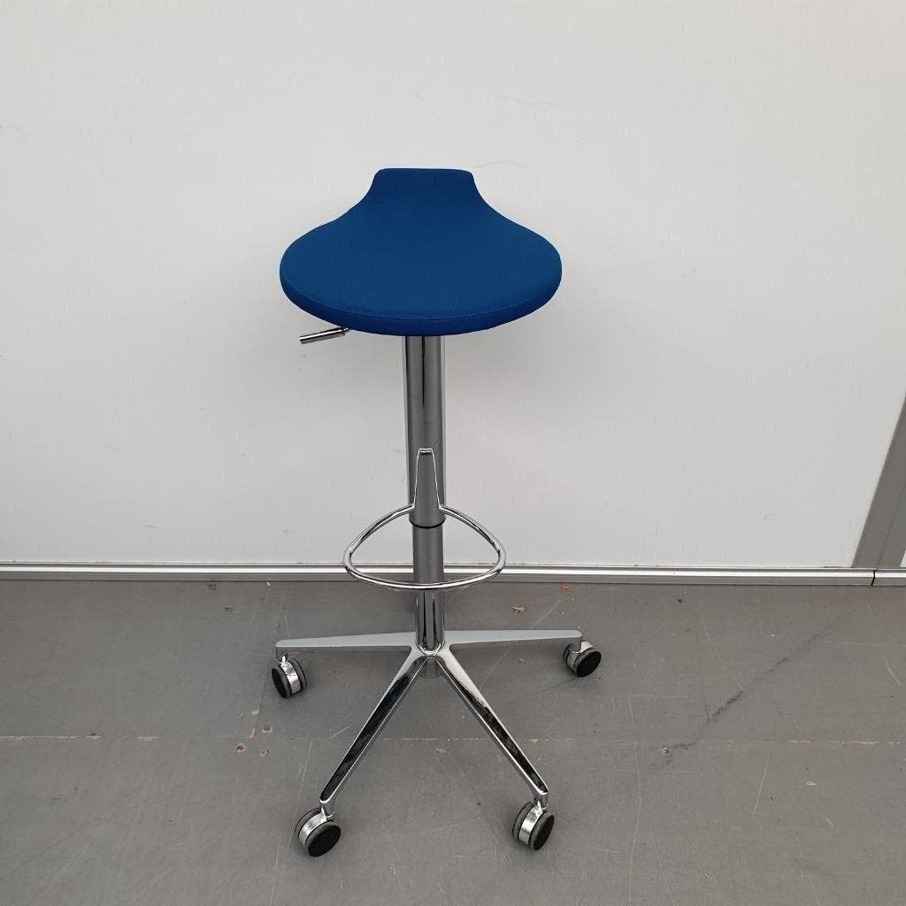 Gispen/Casala hoge design bar krukken - met breukje leuning, Ophalen, In hoogte verstelbaar, 60 tot 90 cm, Gebruikt
