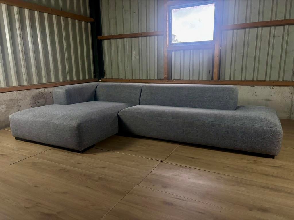Koozo design hoekbank | 3 jaar oud | GRATIS BEZORGING, Ophalen, Zo goed als nieuw, Stof